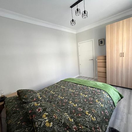 Apartamento Turistico Plaza I Monforte De Lemos Exterior photo